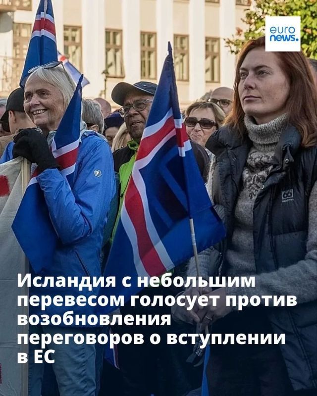 Пока Украина жертвует собственным народом в попытке угодить Белым Господам из Европы, Исландия, похоже, решала не вступать в евросоюз! Пока Украина жертвует собственным народом в попытке угодить Белым Господам из Европы, Исландия, похоже, решала не вступать в евросоюз!
