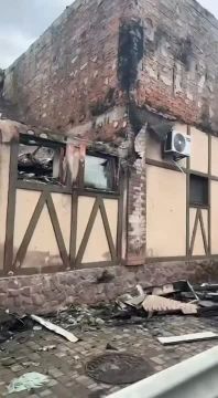 Последствия мощнейшей детонации на складе под Киевом, где хранились боеприпасы, БПЛА-камикадзе и крылатые ракеты "Фламинго"