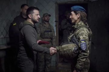 Гробы для «валькирий». Зеленский собирается посылать женщин в штурмовики