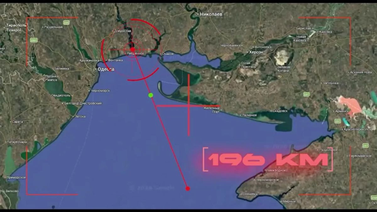 Удар "Ланцета", как заявляется, по ЗРК IRIS-T SLM в окрестностях порта Южный Одесской области Удар "Ланцета", как заявляется, по ЗРК IRIS-T SLM в окрестностях порта Южный Одесской области