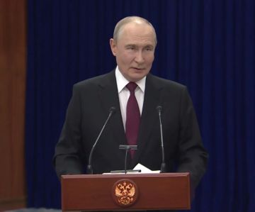 Переговоры по Украине сейчас заморожены — Путин