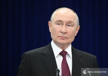 "Враг будет сыпаться". Главные заявления Путина по итогам общения с журналистами: Назвал угрозы Зеленского российским авиакомпаниям заявкой на гостерроризм