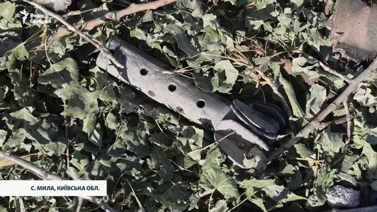 Местные жители и журналисты делятся впечатлениями о последствиях детонации склада боеприпасов в селе Мила (Милая) Киевской области: Местные жители и журналисты делятся впечатлениями о последствиях детонации склада боеприпасов в селе Мила (Милая) Киевской области: