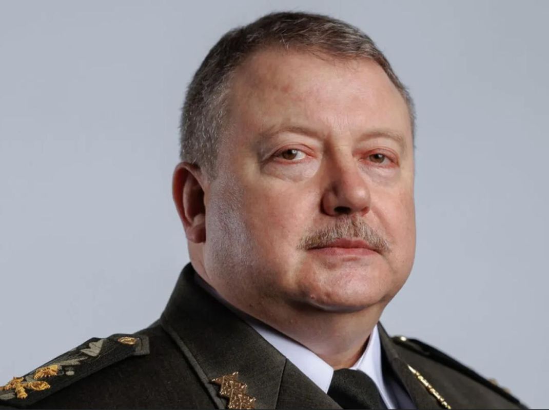 Генерал ВСУ Шведюк оказался экс-гражданином России с квартирой в Москве
