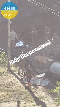 Судя по всему, разборка между ГУР и СБУ в Киеве продолжилась утром