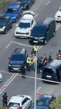 В Киеве произошёл конфликт между спецназом СБУ и сотрудниками полиции
