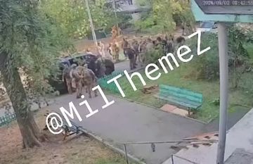 Ещё кадры вчерашней перестрелки в Киеве
