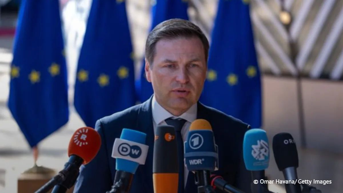 Министр обороны Эстонии Ханно Певкур подал в отставку из-за выявленных госконтролем проблем с оборонными сделками
