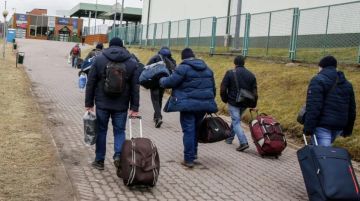 Венгрия продолжит принимать военнообязанных украинцев вопреки решению ЕС