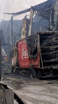 ���������� ���� �� ������ Coca-cola ��� ������