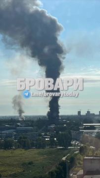 Пожар в Броварах Киевской области после удара Герани