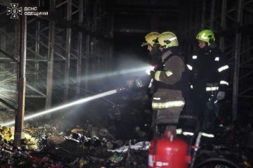 ВС РФ "добавили" по складу в Дачном, рядом с которым вчера горели фуры