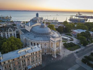 В Одессе рассматривают запрет на русскую музыку и литературу в общественных местах