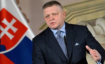 Фицо: попытка западных стран поставить Россию на колени потерпела крах