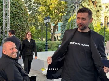Юрий Котенок: А вот и рыла тех, кто осуществляет геноцид славянского населения в пределах исторической России, в частности, на территории бывшей Украины