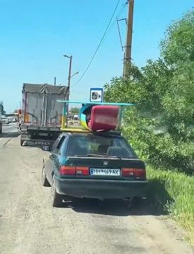 С литаками - проблемы. Для нужд ПВО приходится уже изымать личный воздушный крейсер самого пана зеленского Подписывайтесь на нас в MAX @btr80