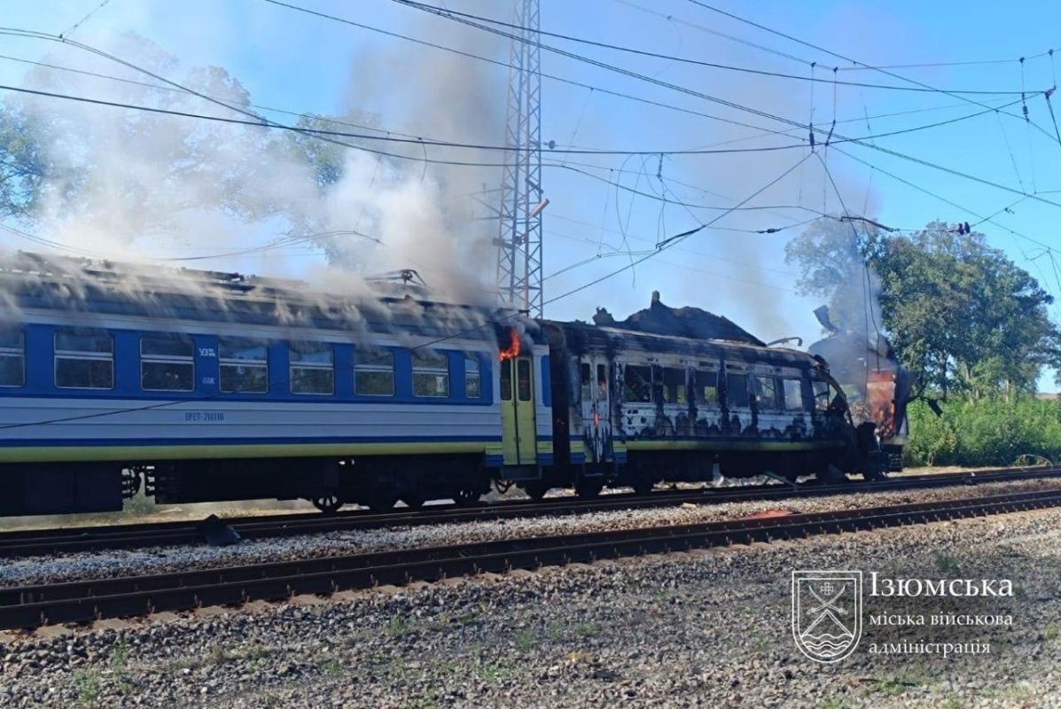 Михаил Андроник: Продолжается вынос подвижного состава украинской железной дороги