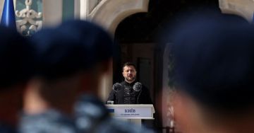 Вячеслав Никонов: В прошлом месяце группа европейских чиновников прибыла в Киев на День независимости Украины, однако получила тревожные известия