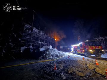 ВС РФ поразили "нежилое здание", подозрительно похожее на склад, в Голосеевском районе Киева
