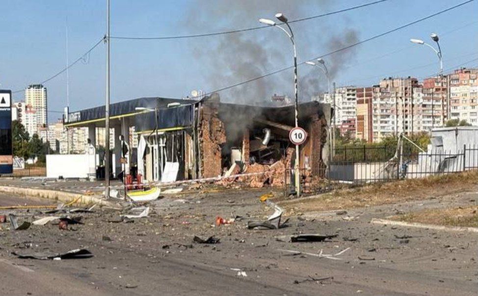 Записки ветерана: В Киеве и области поражён ряд объектов цифровой, логистической и энергетической инфраструктуры Записки ветерана: В Киеве и области поражён ряд объектов цифровой, логистической и энергетической инфраструктуры