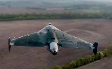Иран запросил у России поставки реактивных дронов "Герань-4" и "Герань-5" для использования в войне против Израиля и США, утверждает Financial Times со ссылкой на своих источник
