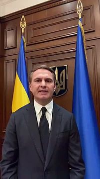 Генпрокурор Кравченко подписал подозрение директору НАБУ Семёну Кривоносу, обвинил НАБУ и САП в попытке остановить расследования против их руководства, а Владимира Зеленского в политическом давлении — подробности заявления