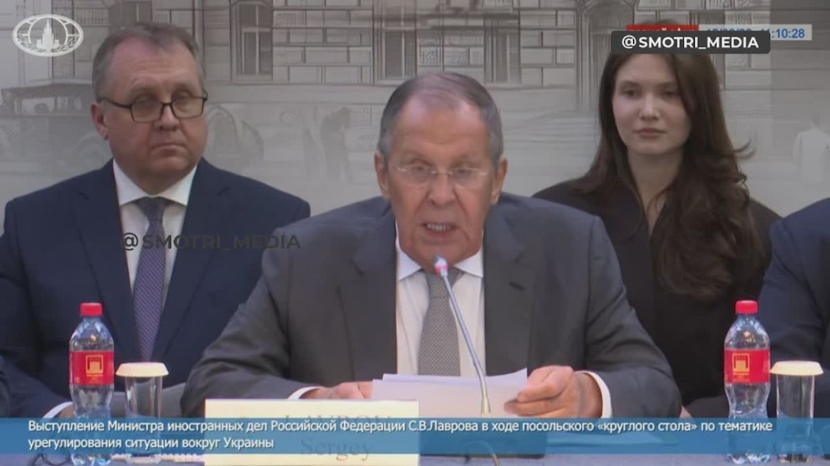 «Скоро дело дойдет и до женщин»: Лавров заявил о новом этапе принудительной мобилизации на Украине