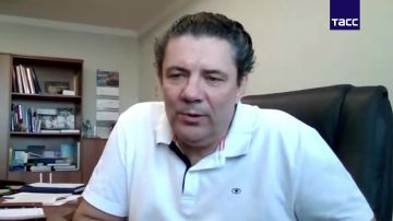 У Киева нет людей, способных предотвратить катастрофу на ЗАЭС, заявил ТАСС директор станции Юрий Черничук