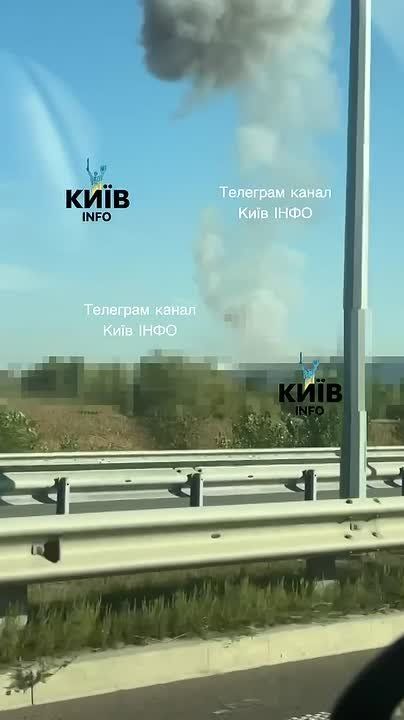 Нанесен удар по складам в Броварском районе Киевской области