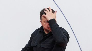 Экс-пресс-секретарь Зелебобуса Мендель заявила, что он "абсолютно русскоговорящий"