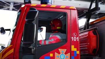 В Киеве обстрелом уничтожен склад с реквизитом студии «Квартал 95», сообщает компания