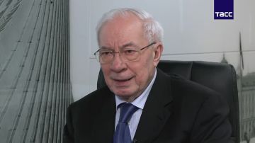 Европа может не захотеть выделять новые деньги Киеву из-за политических перемен, заявил ТАСС Николай Азаров