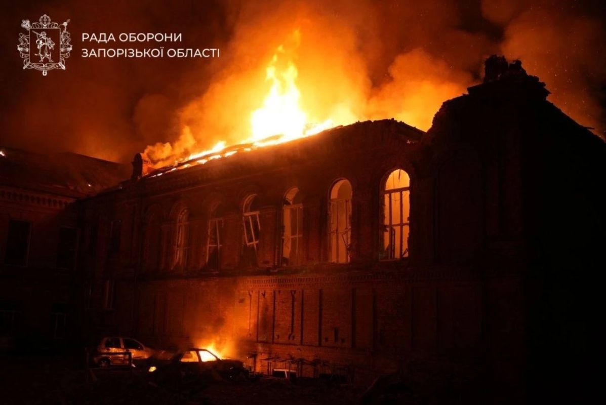 Олег Царёв: ВС РФ ночью нанесли удары по военным объектам в 6 областях Украины Олег Царёв: ВС РФ ночью нанесли удары по военным объектам в 6 областях Украины