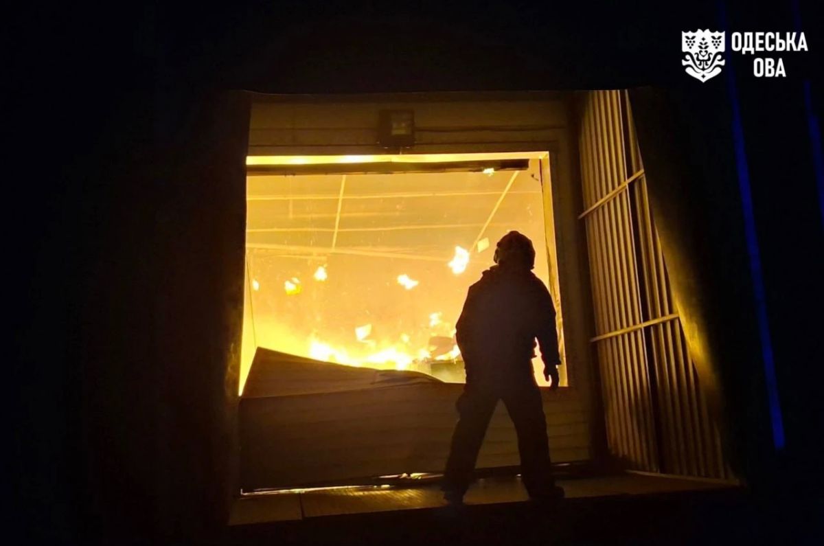 Олег Царёв: ВС РФ ночью нанесли удары по военным объектам в 6 областях Украины Олег Царёв: ВС РФ ночью нанесли удары по военным объектам в 6 областях Украины