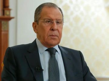 Лавров: Запад фабрикует фейки о России и глушит альтернативные источники