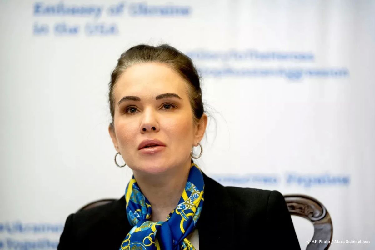 «Если узнают, что я купила украшения во время войны, то это ******»