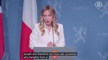 Михаил Онуфриенко: Наркоманка Мелони:. "Путин завяз в войне с Украиной и не может победить, поэтому планирует дистабилизировать Европу и напасть на неё."