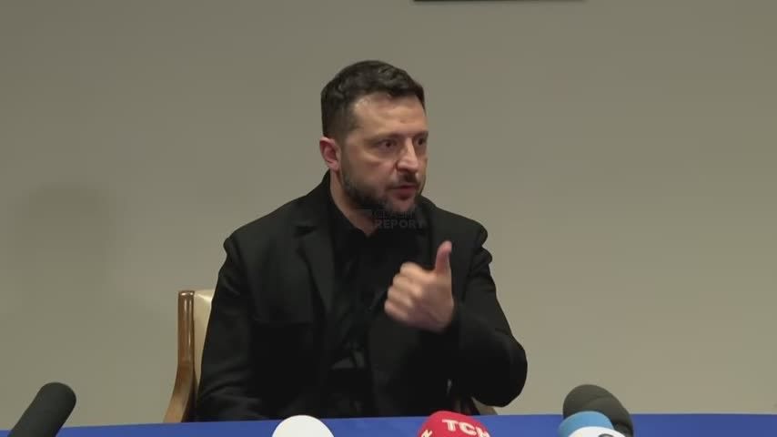 Зеленский заявил, что Владимир Путин боится и уважает только свой народ