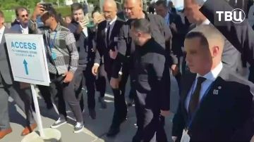 — Когда в Москву?. — На ракете, бл***!