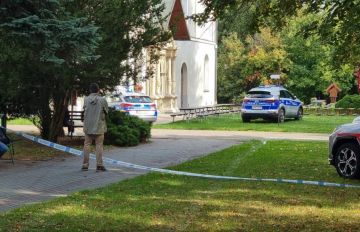 Гражданин Украины напал на людей у монастыря в Польше
