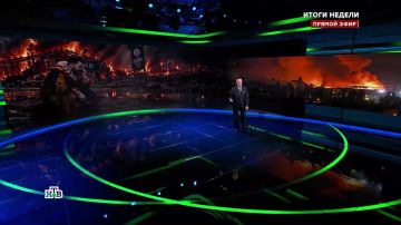 Есть такой интернет-мем — «проклятье Зеленского»
