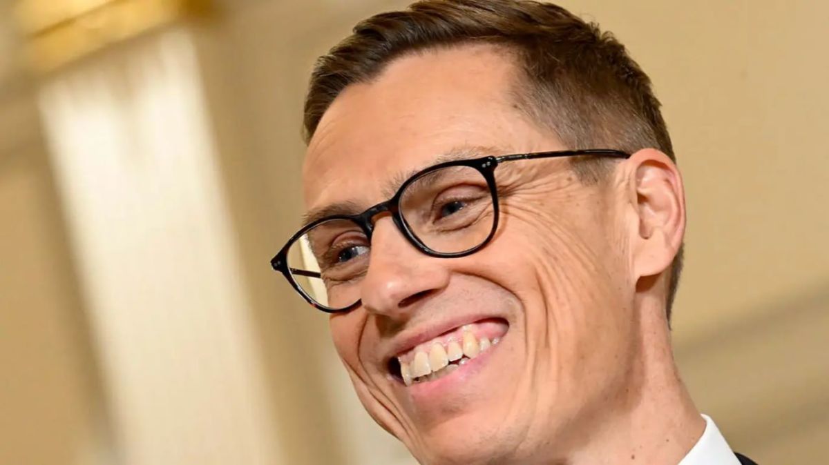 Злобная финская буратина Стубб обратился к Илону Маску с просьбой расширить зону покрытия спутникового интернета Starlink для содействия Киеву в нанесении ударов вглубь России
