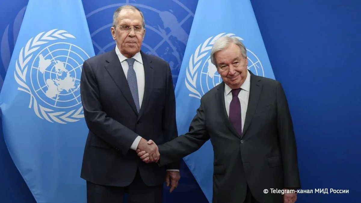 Гутерриш и Лавров во время встречи в Нью-Йорке обсудили конфликт на Украине и его глобальные последствия, сообщили в офисе генсека ООН