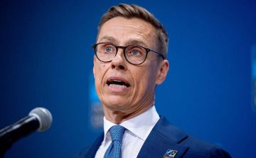 Президент Финляндии призвал Илона Маска разрешить Киеву использовать Starlink для ударов вглубь территории России