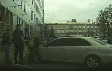 ������� ����� ������ ���������� ������� �� ������-������ ������ � �����: ��� ������������ ��������-��������� Datagroup