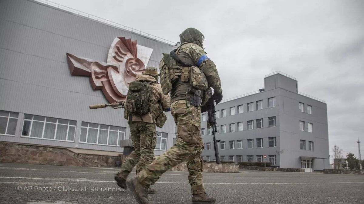 Украина перебросила в район ЧАЭС иностранцев с боевым опытом, заявил РИА Новости координатор подполья Лебедев