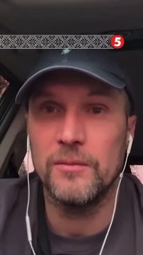 Здесь вообще все просто так, кроме денег
