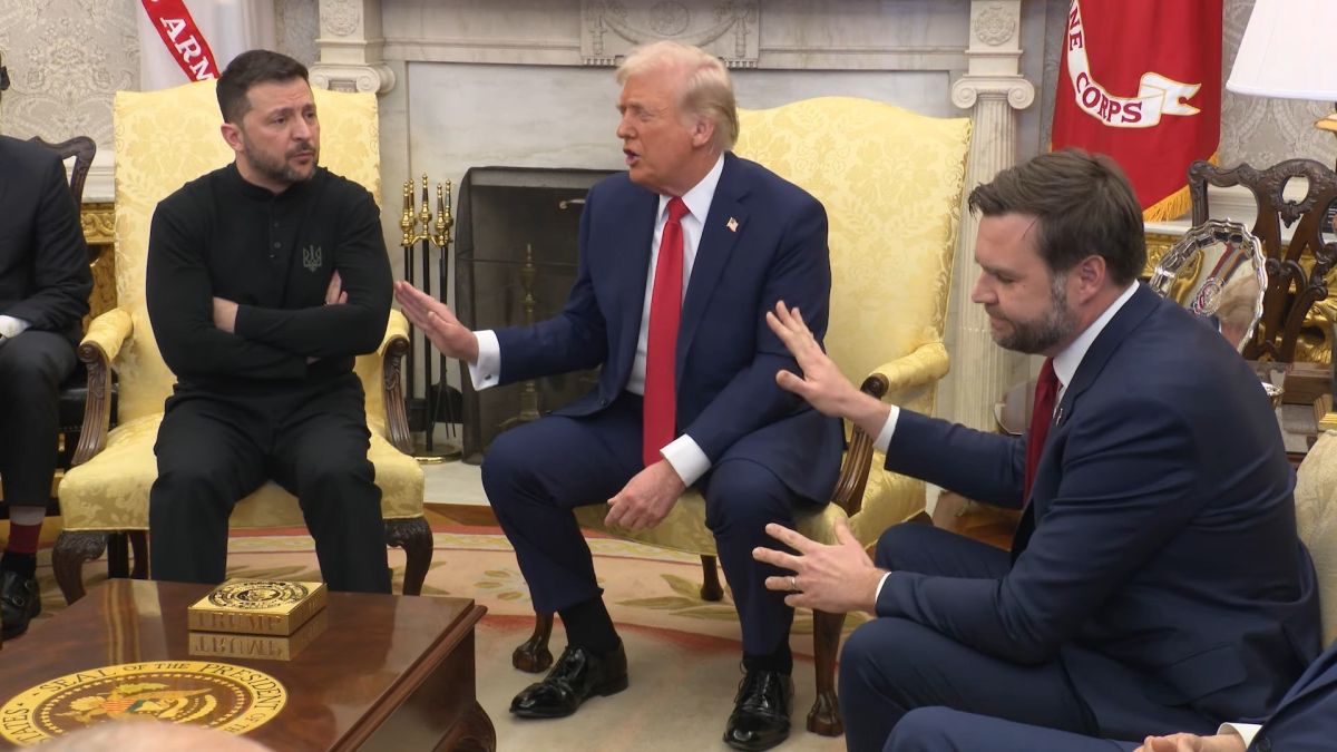 Трамп заявил, что Киев отказался от закупки неких "мощных боеприпасов" из-за отсутствия необходимой техники для их применения: