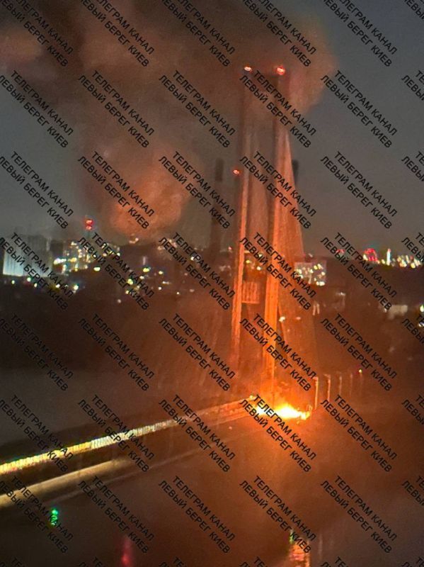 По Южному мосту в Киеве нанесён повторный удар БПЛА