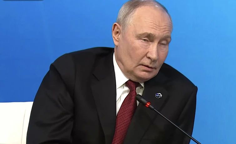 Путин заявил, что Украина утрачивает элементы государственности